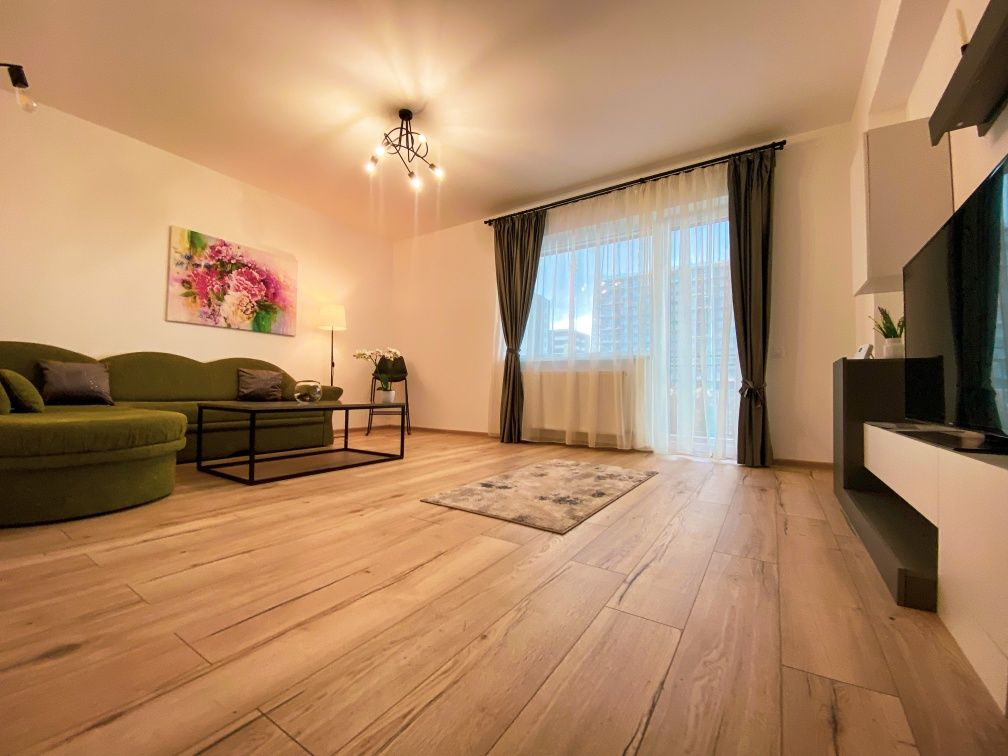 Apartament 3 camere, Zona Tractorul, Brasov