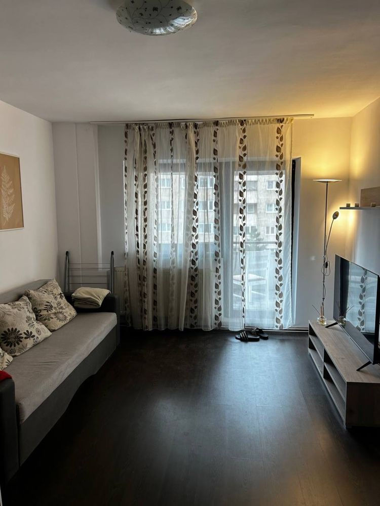 Apartament 2 camere-decomandat, Zona Centrul Civic, Brasov