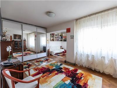 Apartament 4 camere-87 mp utili, Zona Centrul Civic, Brasov