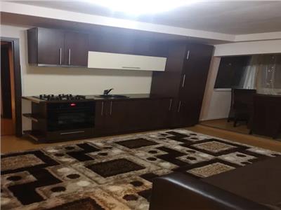 Apartament renovat cu 3 camere in cartierul Astra, Brasov